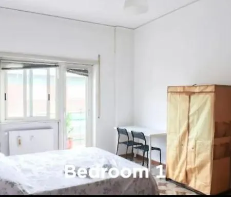 Massy & Alex House Homestay *